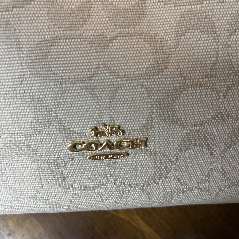 Coach Hadley Convertible Crossbody Bag With Canvas CAK50‎ Gold NWT Classic Logo - Picture 6 of 11